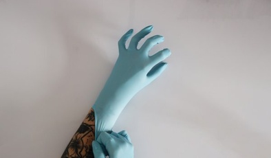 AD&#x20;GLOVES3&#x20;600&#x20;350&#x20;85&#x20;c1